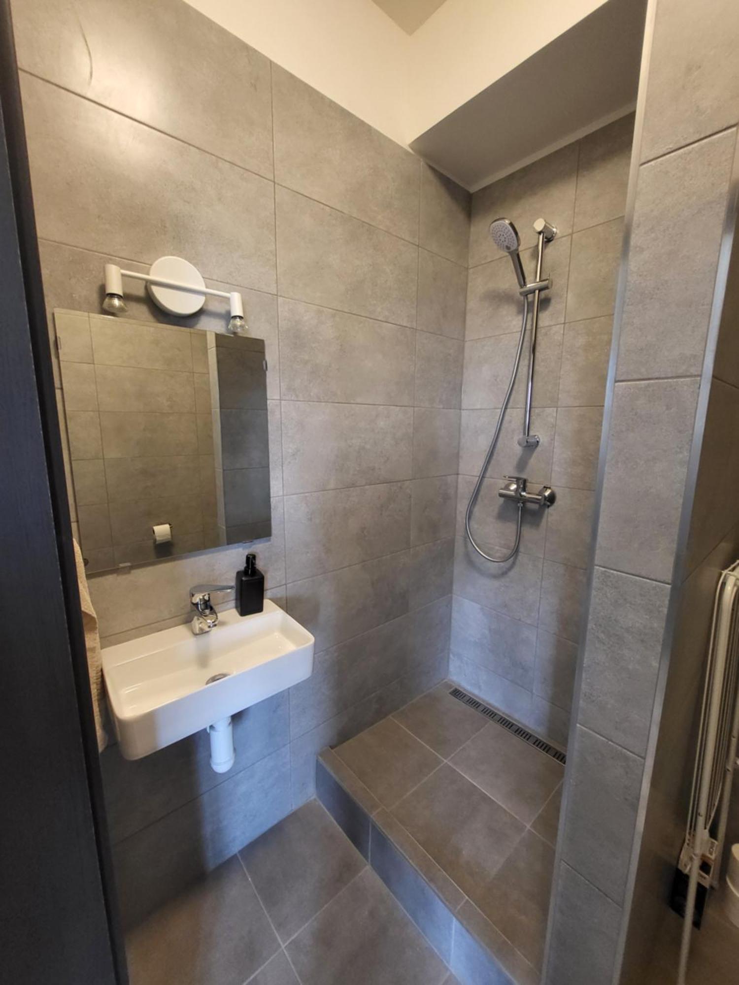 City Center Apartments - Moderna Brno Rimske Namesti IV ภายนอก รูปภาพ