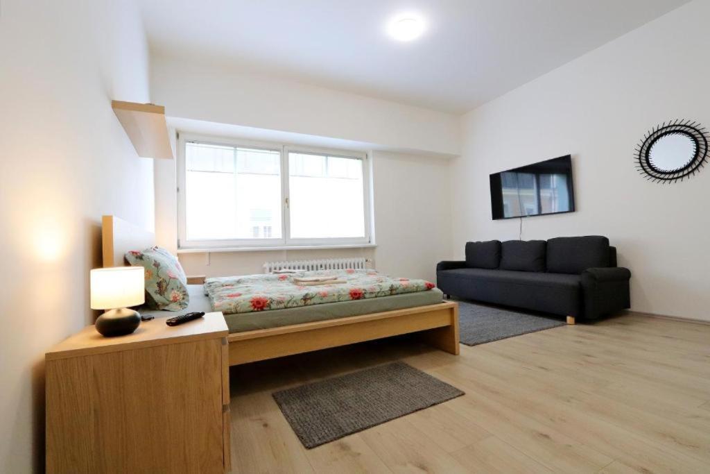 City Center Apartments - Moderna Brno Rimske Namesti IV ภายนอก รูปภาพ